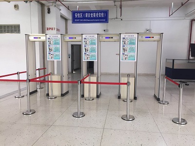 “安檢門(mén)廠家”/